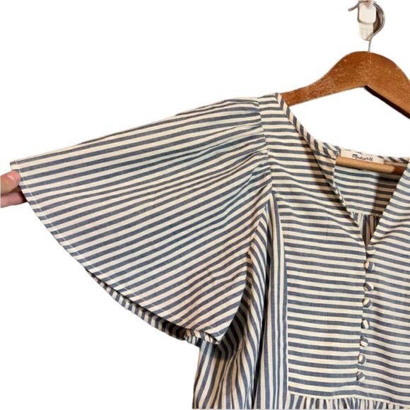 Madewell courtyard flutter-sleeve top in stripe - Picture 4 of 12